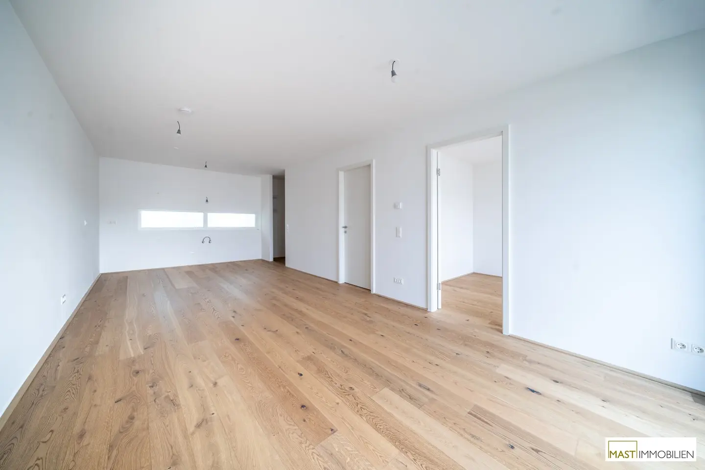 *Sofort beziehbar* Großzügige 2-Zimmer Wohnung im 7. Obergeschoss
