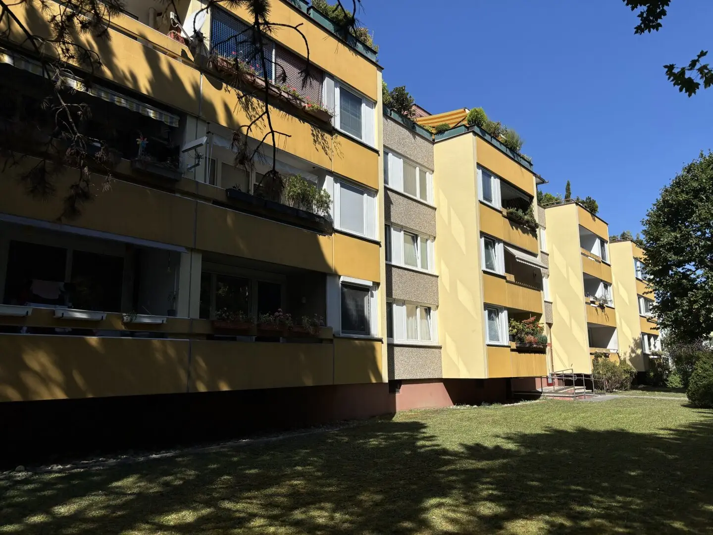 3-Zimmer-Wohnung mit Loggia und Grünblick in 1230 Wien