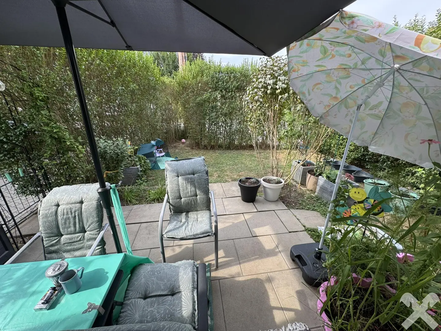 TERRASSE/EIGENGARTEN
