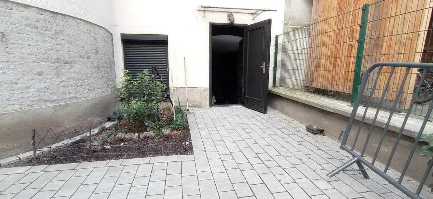Unbefristetes Souterrainlager (58m²) in der Reinprechtsdorfertraße  Ecke  Storkgasse zu vermieten!
