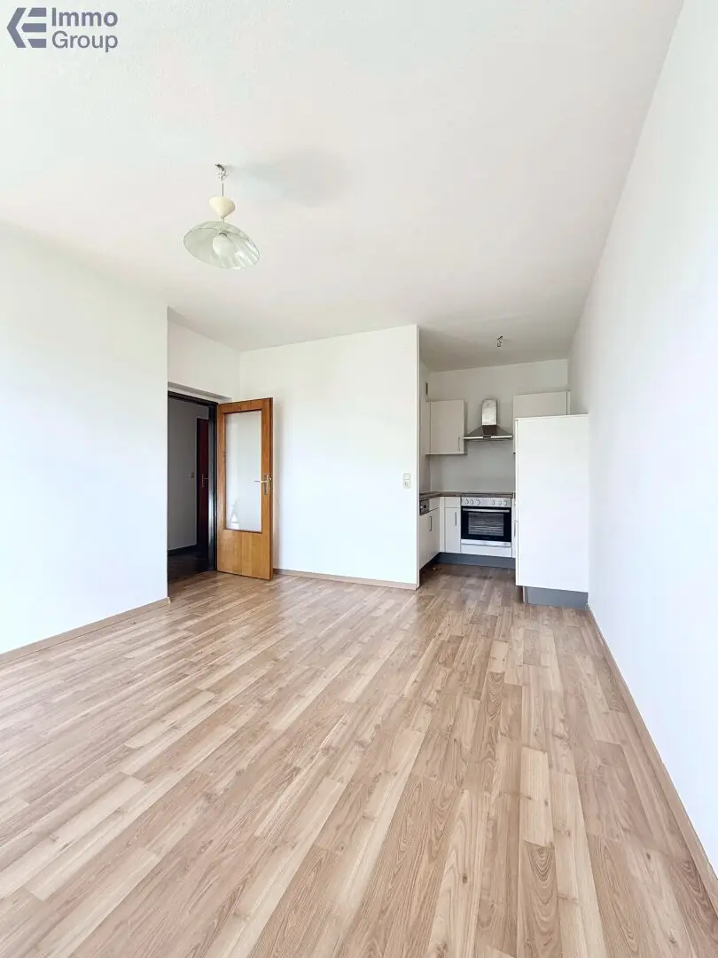 Frisch renovierte 2-Zimmer-Wohnung mit Lift und Blick ins Grüne in Grieskirchen