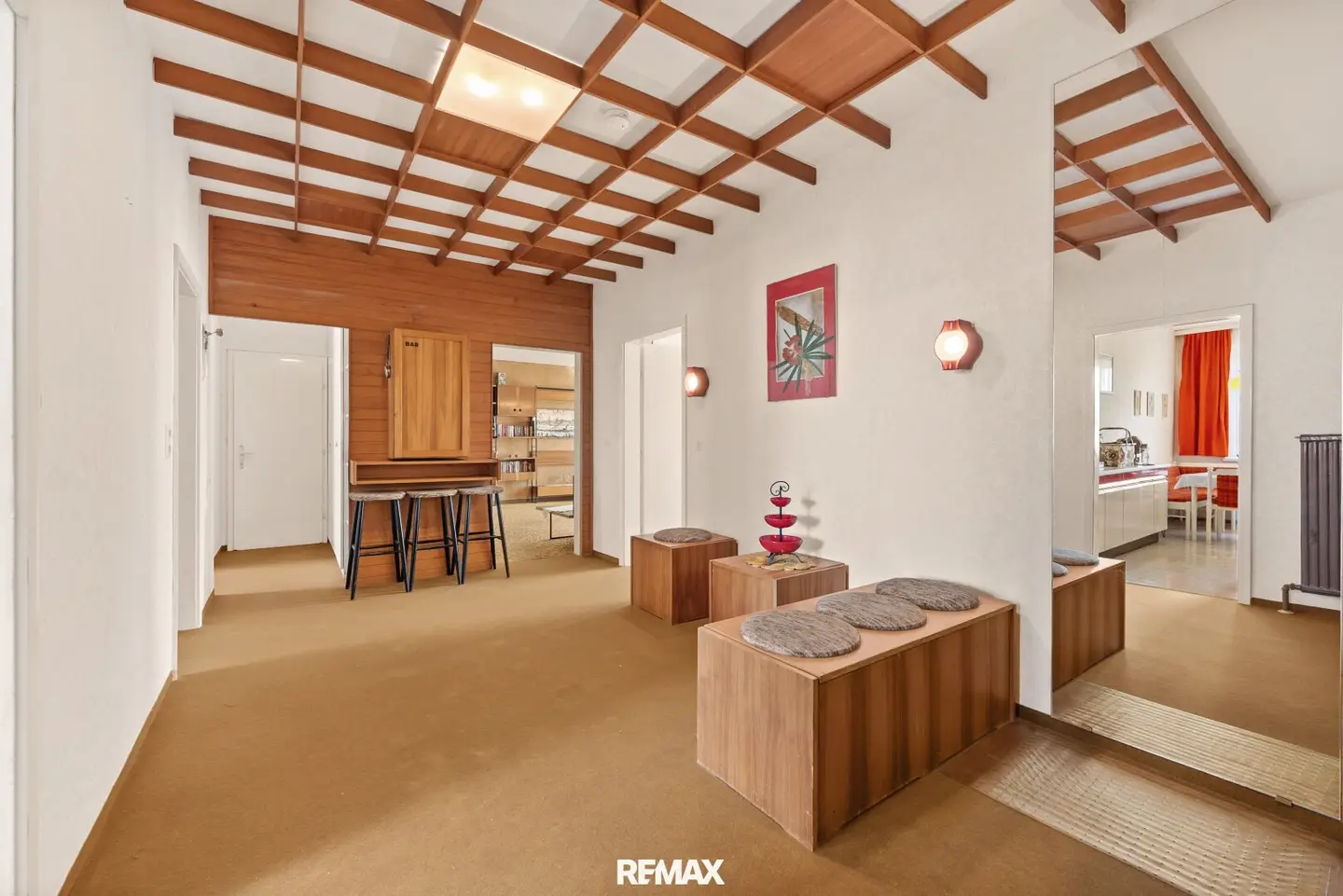 4 Zimmer mit Loggia – großzügig wohnen mit Charakter