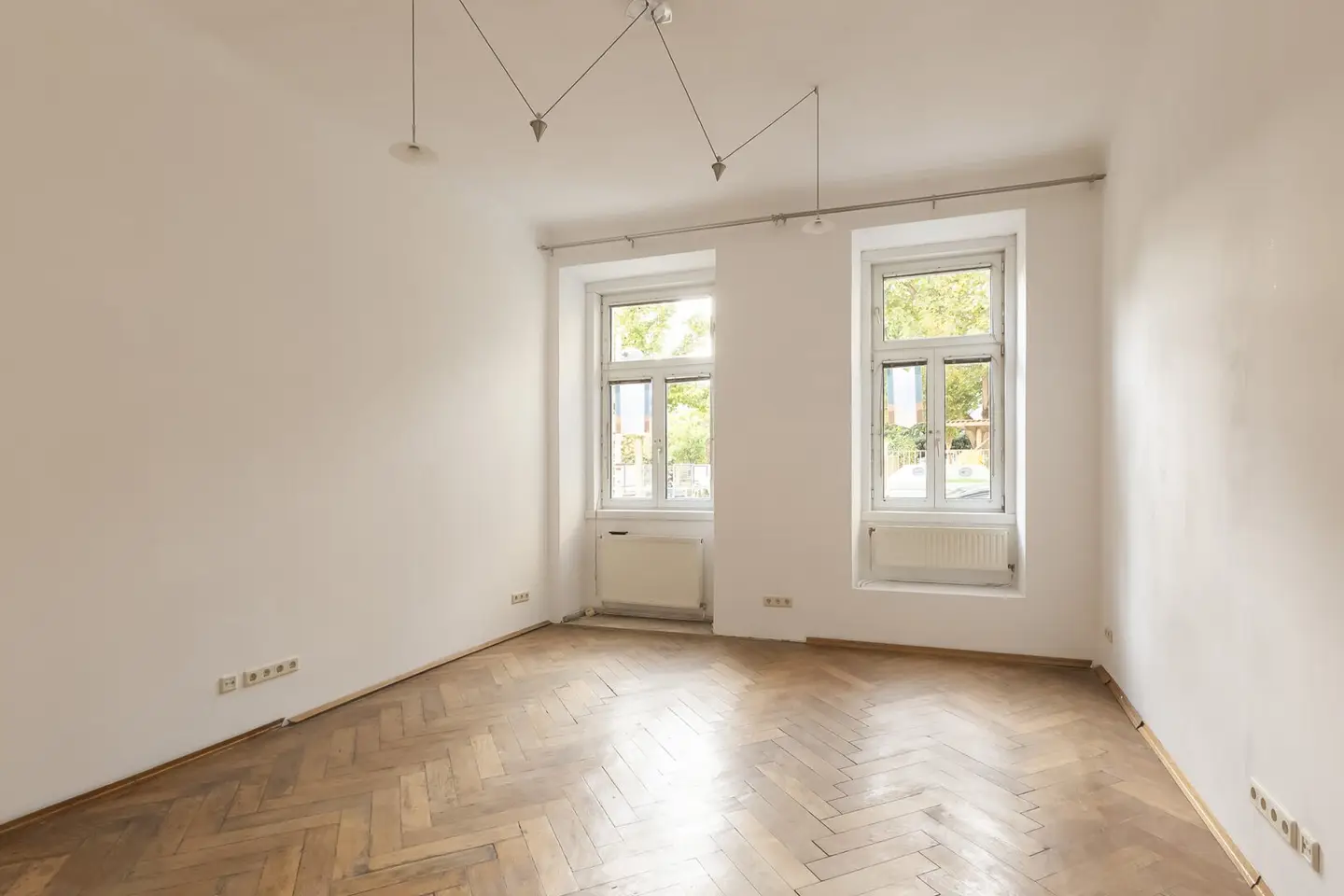 Lerchengasse - 2 Zimmer Altbau mit separater Küche im EG