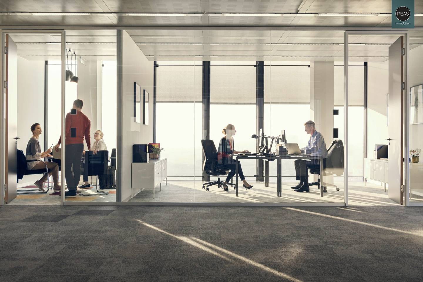 Komplette Etage im Hochhaus Wienerberg