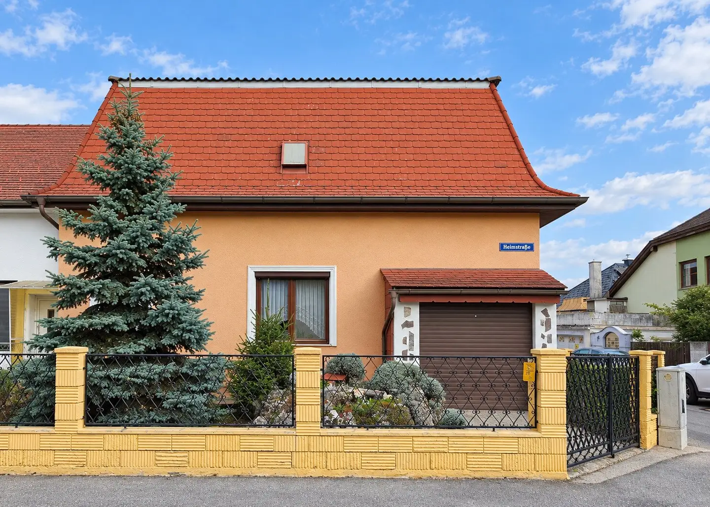 Kleines Eigenheim mit Innenhof