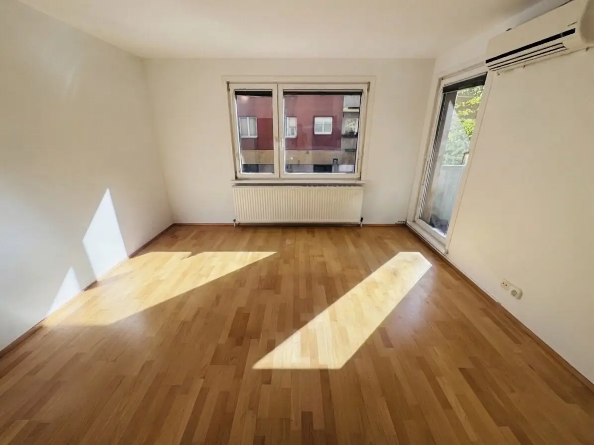 Helle 2-Zimmer-Wohnung mit Südloggia und Klimaanlage inkl. Heizung und Warmwasser