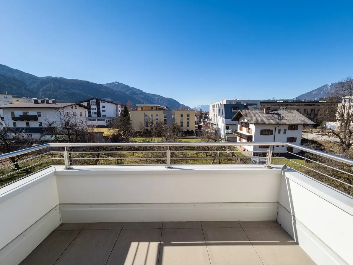 Helle Wohnung in Topzentrum mit südwestbalkon und Lift