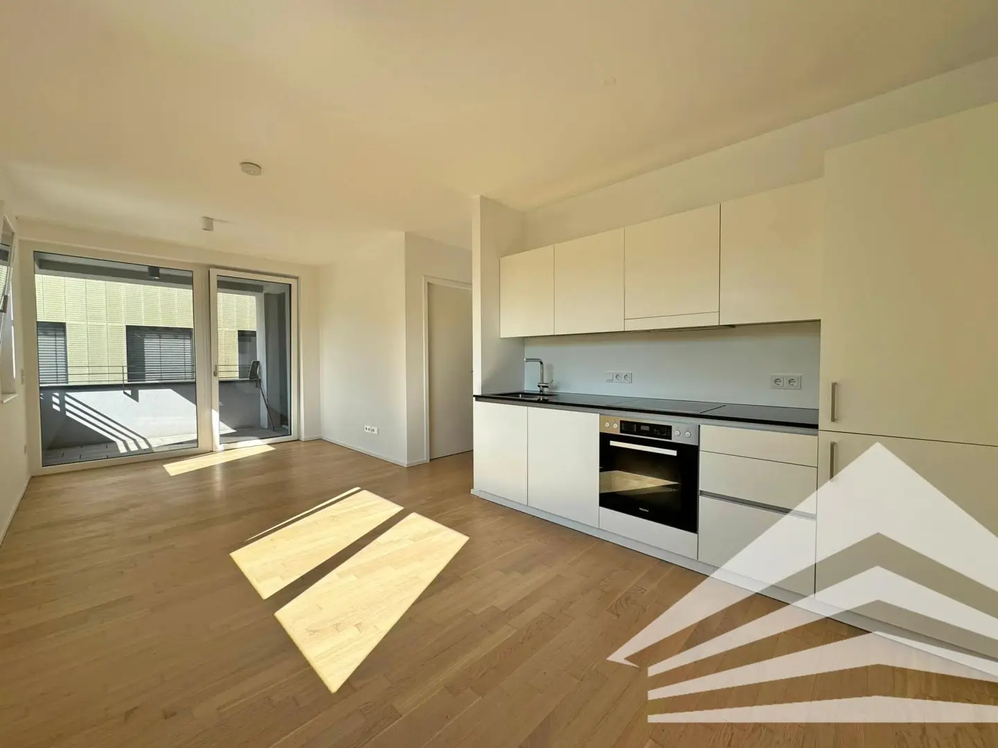 Wohnung in Bestlage nahe Donaulände mit Balkon