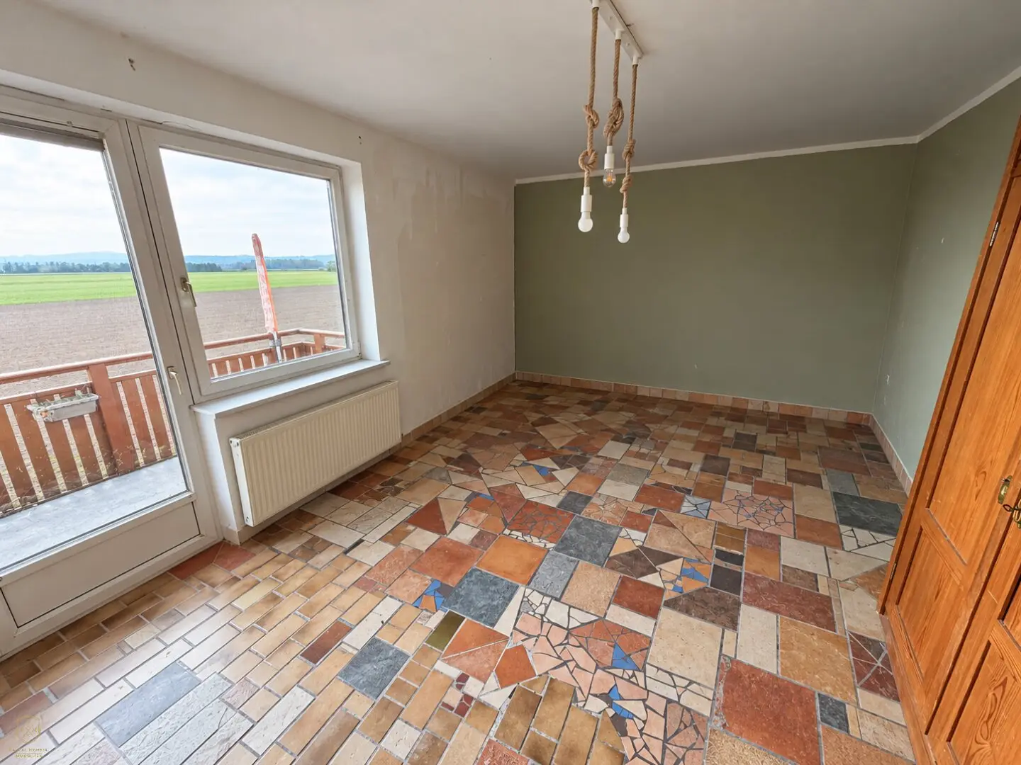 Charming apartment with sunny balcony in Markersdorf