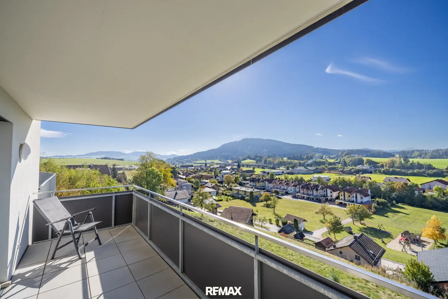 Modernes Wohnen mit viel Platz – attraktive 4-Zimmer-Wohnung mit Balkon in Straßwalchen!