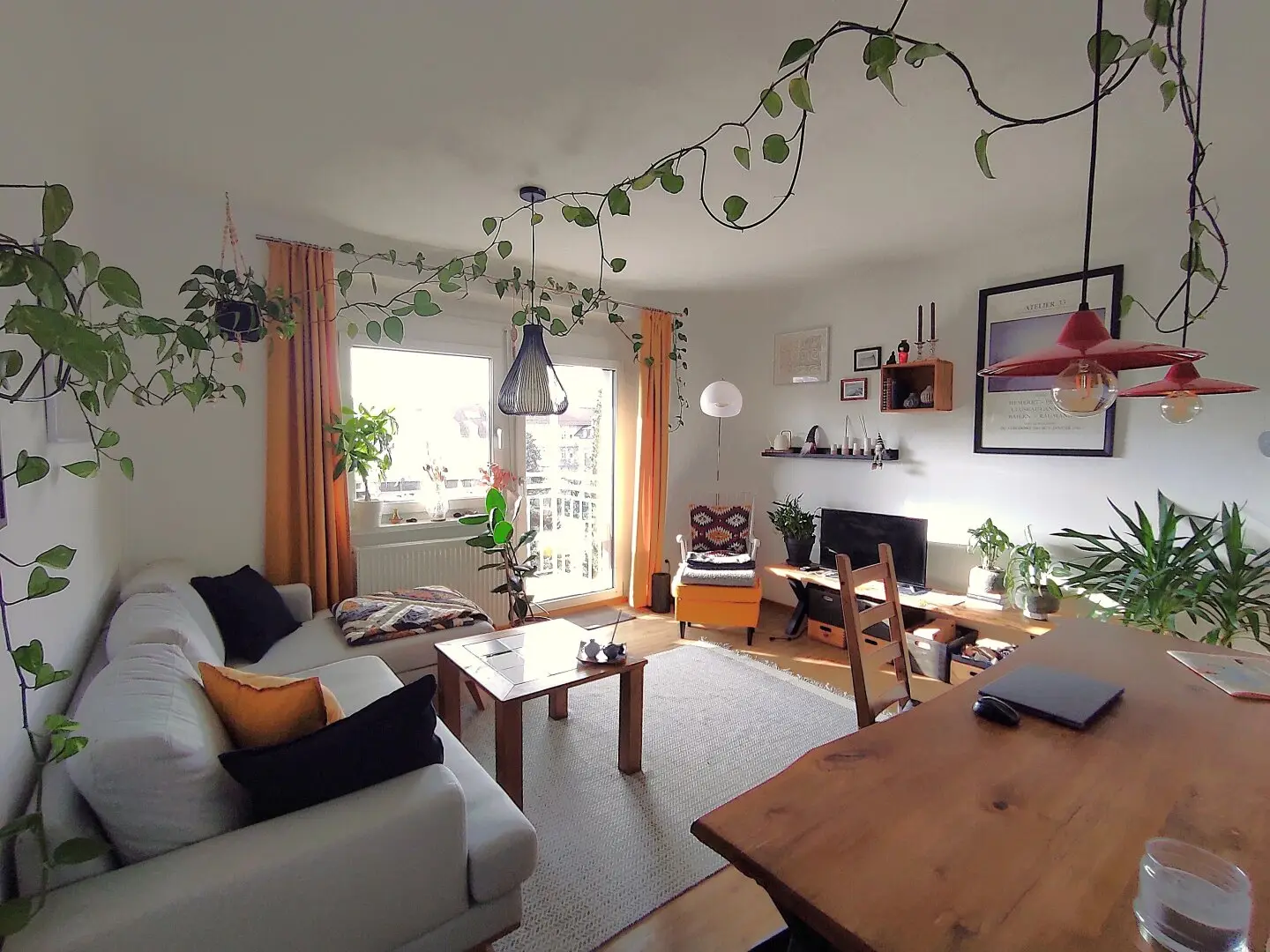 Moderne 2-Zimmer-Wohnung mit Balkon in zentraler Innenstadtlage