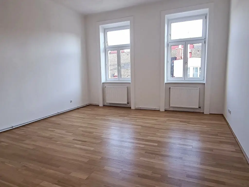 DAMBÖCKGASSE, ESTERHÁZYPARK, 57 m2 Altbau, 2 Zimmer, Küche, Duschbad, 4. Stock, U3-Nähe