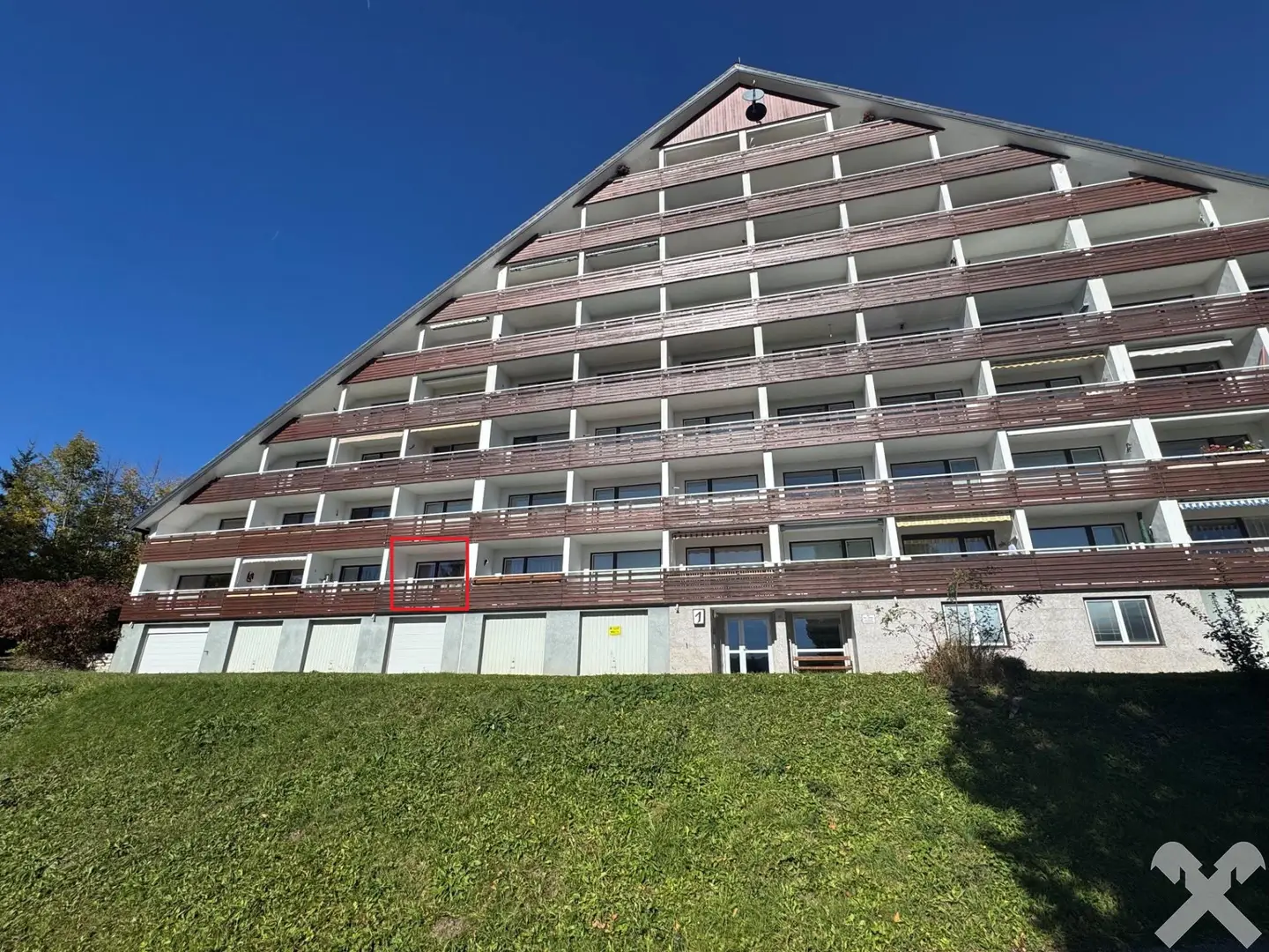 Sonnige Ferienwohnung mit Balkon und Stellplatz
