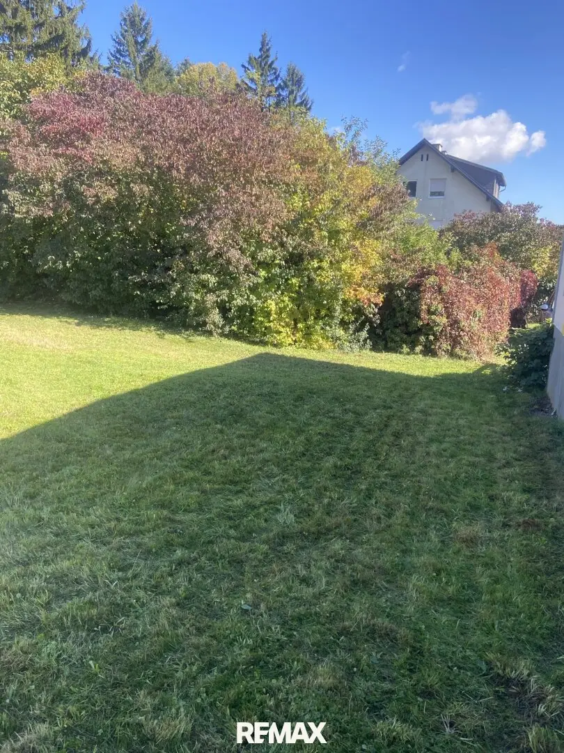 Attractive plot at Keferfeld for sale without building obligation