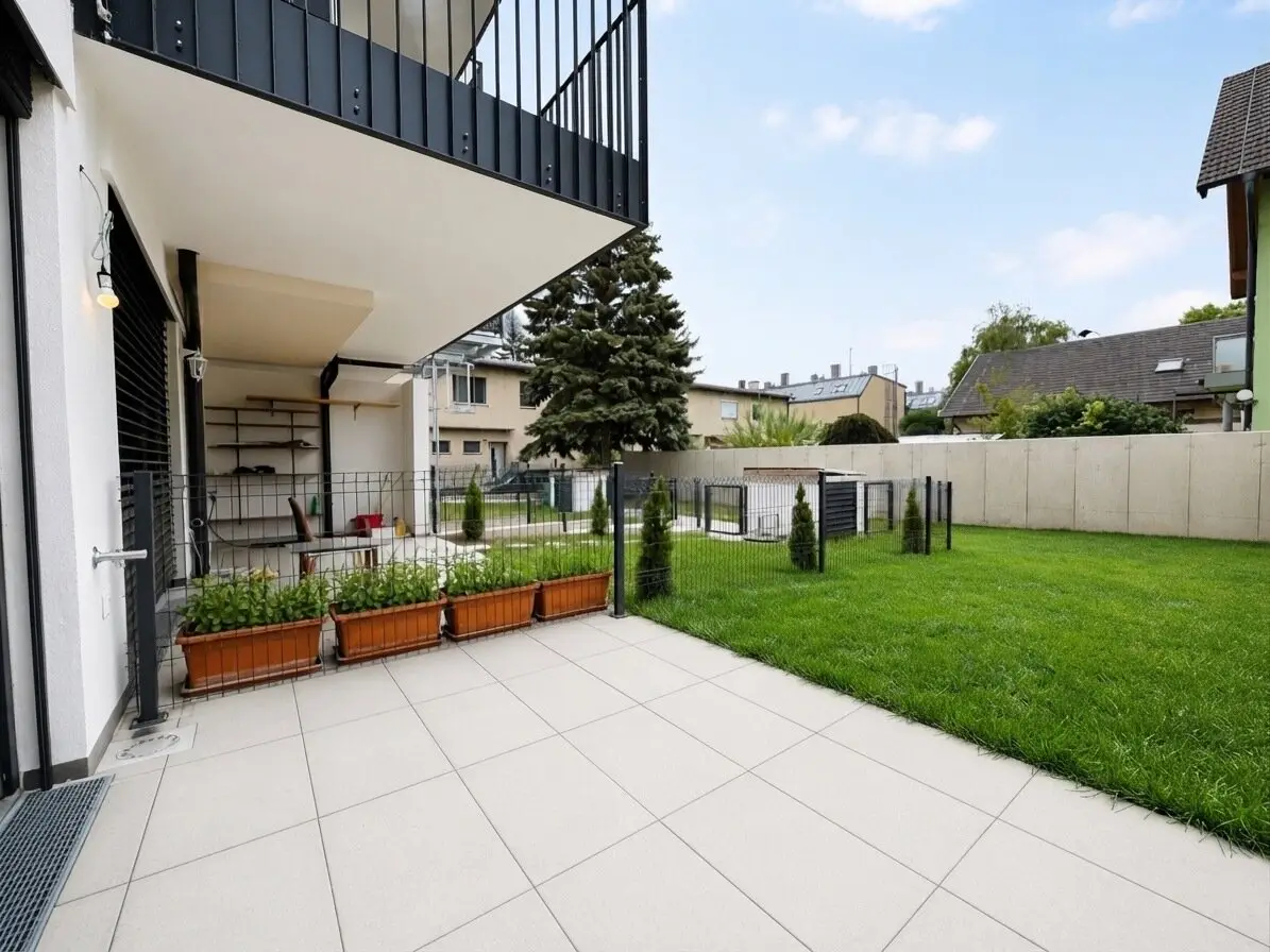ERSTBEZUG 4-Zimmer Gartenwohnung mit Terrasse