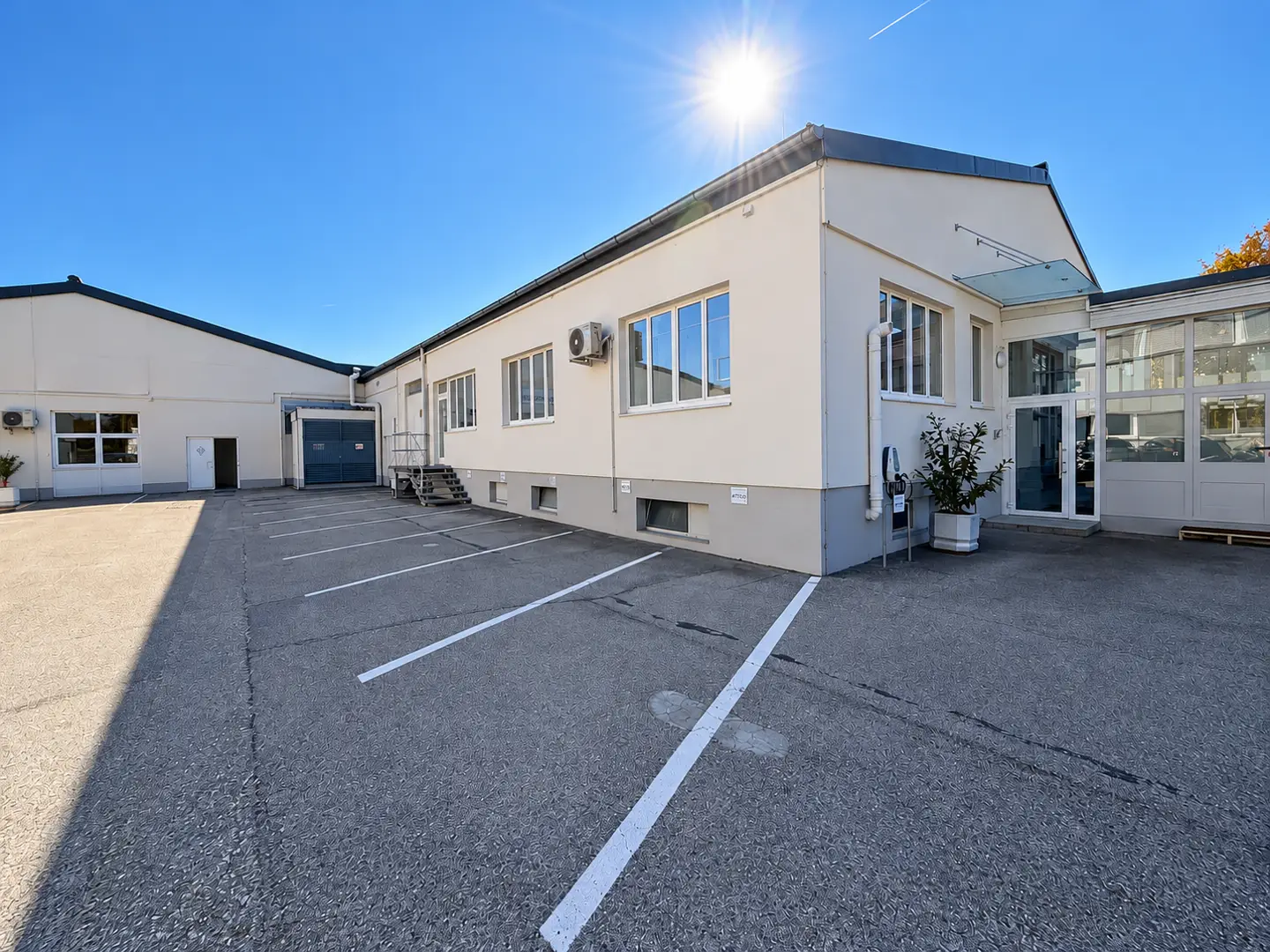 Klimatisierte Räume mit Top Anbindung Wohnung