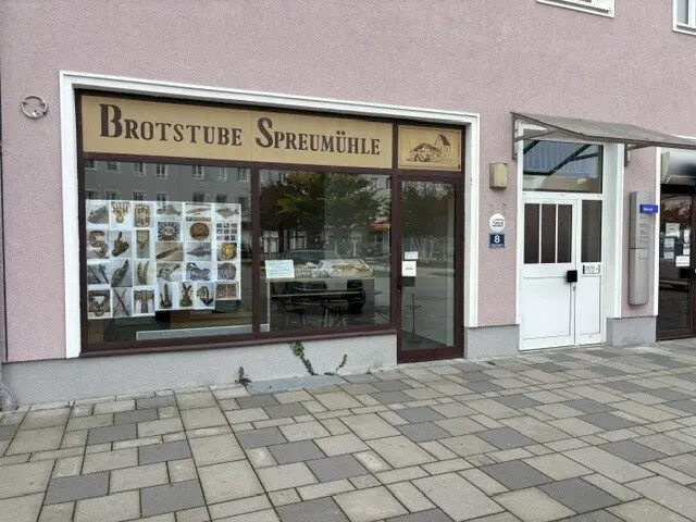 Your commercial space in the middle of Rathausplatz in Attnang