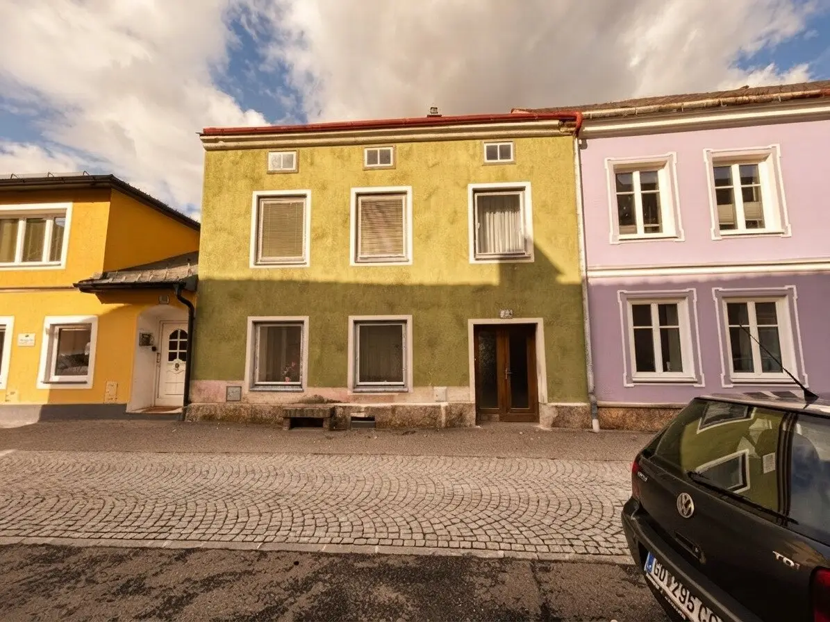 Sanierungsbedürftiges Stadthaus im Altstadtzentrum von Weitra