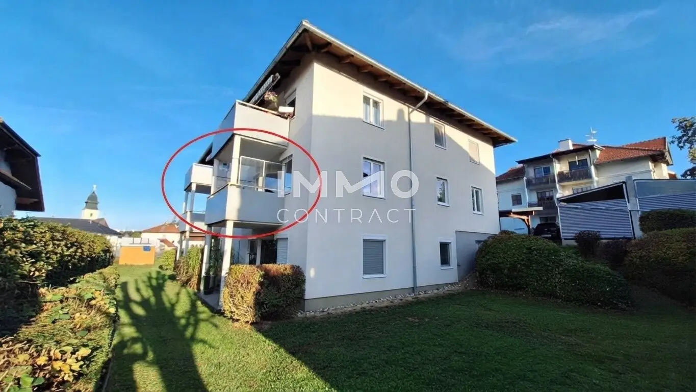 Well-kept 4-room apartment in Weilbach with balcony, loggia &amp; parking space – ideal for feeling at home!
