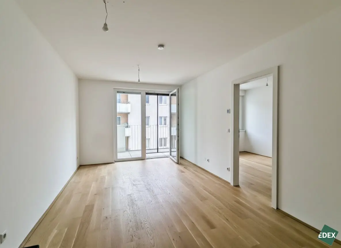 Living with 10m² terrace: Beautiful 2-room apartment near the U1