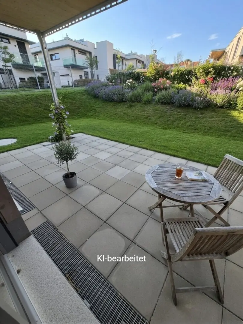 Erstbezugs 2 Zimmer Wohnung mit Gartenanteil, 2 Tiefgaragenplätze zusätzlich erwerbbar
