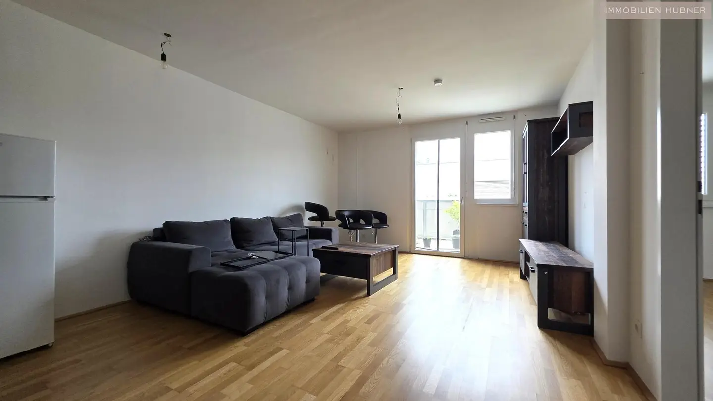 Neubauwohnung mit großem Balkon und Deckenkühlung