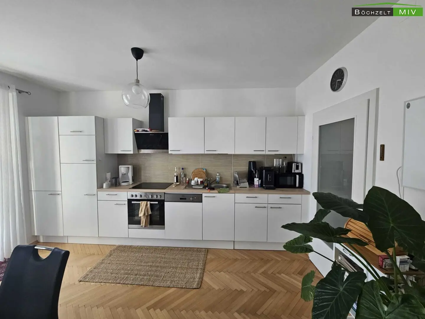 Helle 3-Zimmer-Wohnung mit Balkon und möblierter Küche – Lindenwald Zeltweg