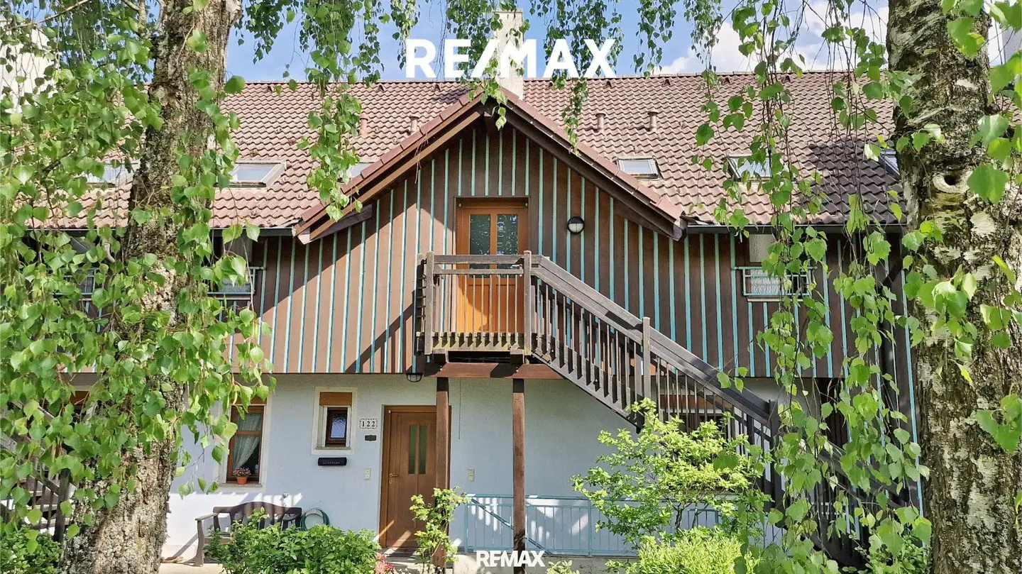 Einzimmer - Mietwohnung in Abtsdorf am Attersee mit Garagen- und Stellplatz
