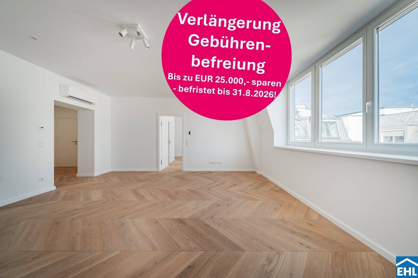 Attic apartment first occupancy near the park