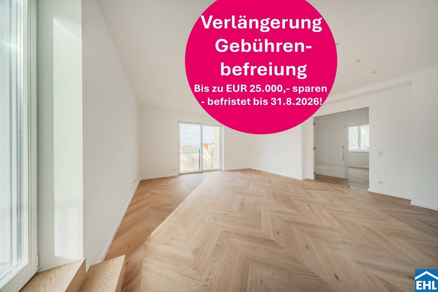Top floor apartment with terrace near a park