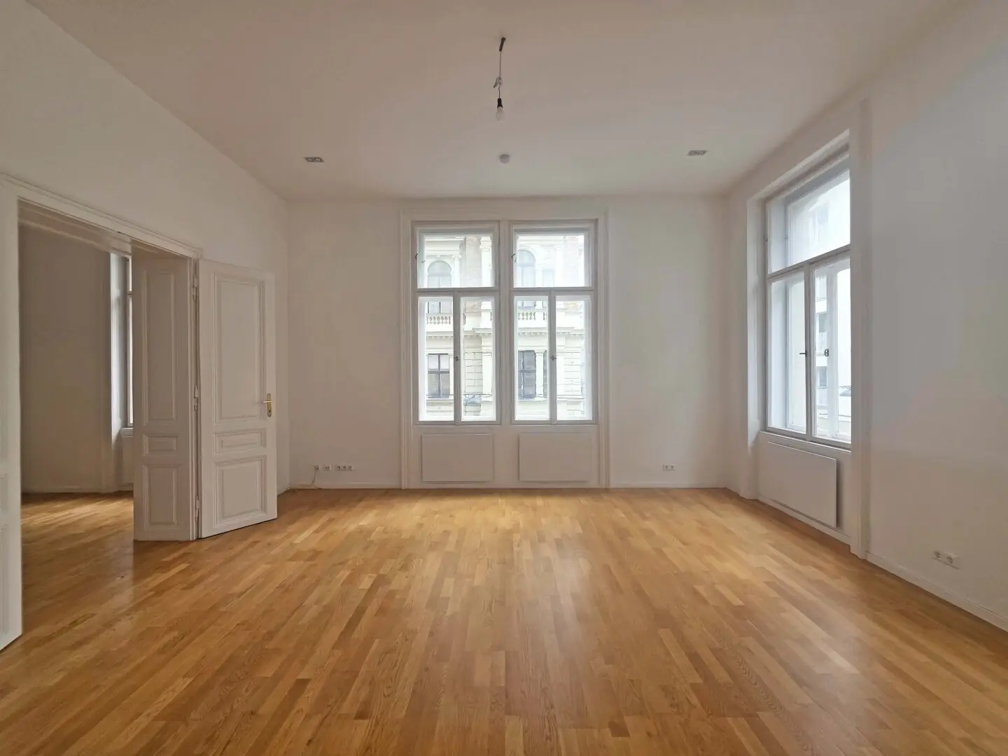 WALFSICHGASSE | ab Dezember 2026 | großzügige 4-Zimmer-Altbauwohnung bei der Oper