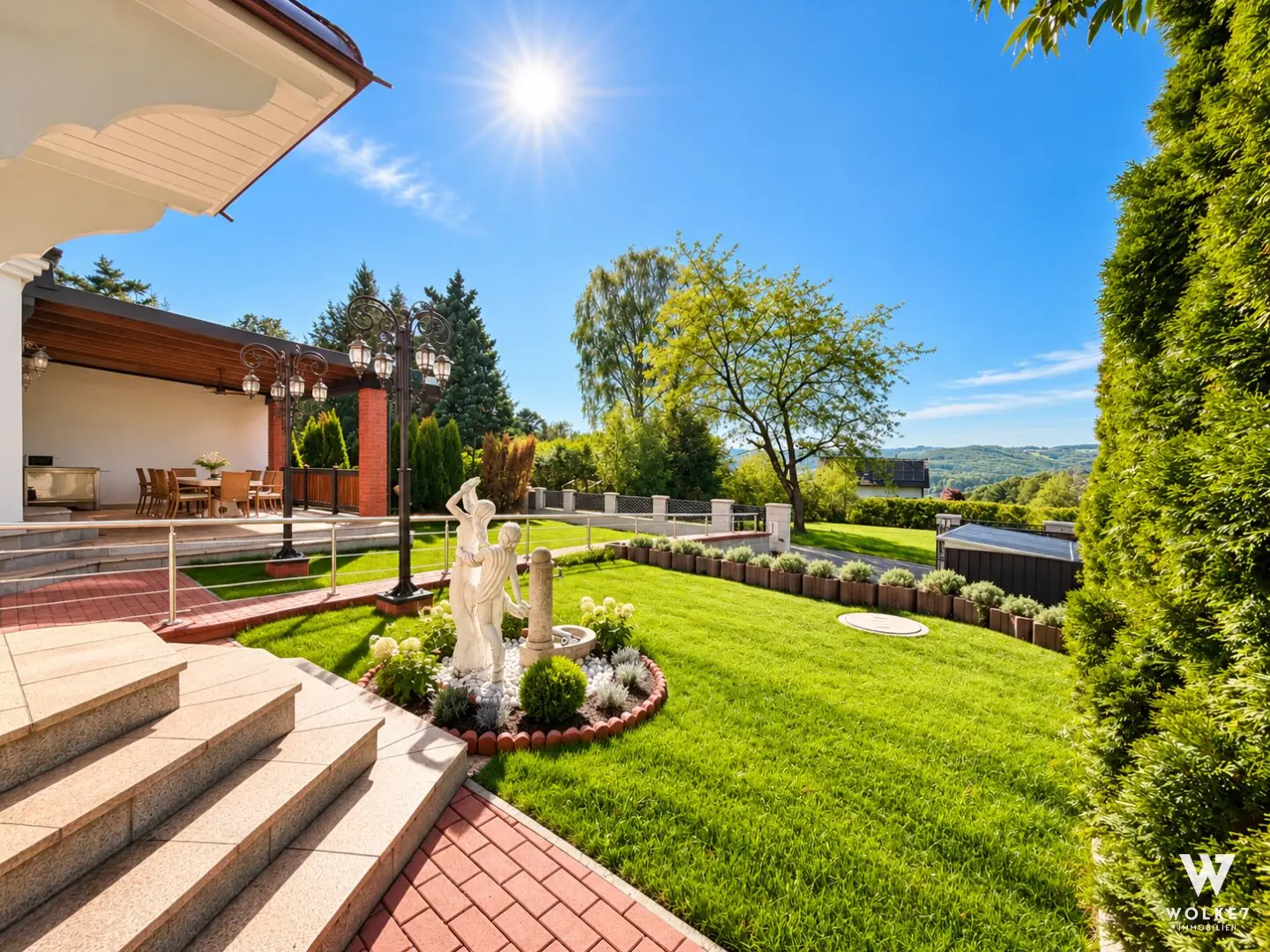 Ein Juwel für Liebhaber | Aufwendig kernsanierte Villa im Wienerwald | Jugendstilcharakter | 228 m² WNF | Lift &amp; Whirlpool