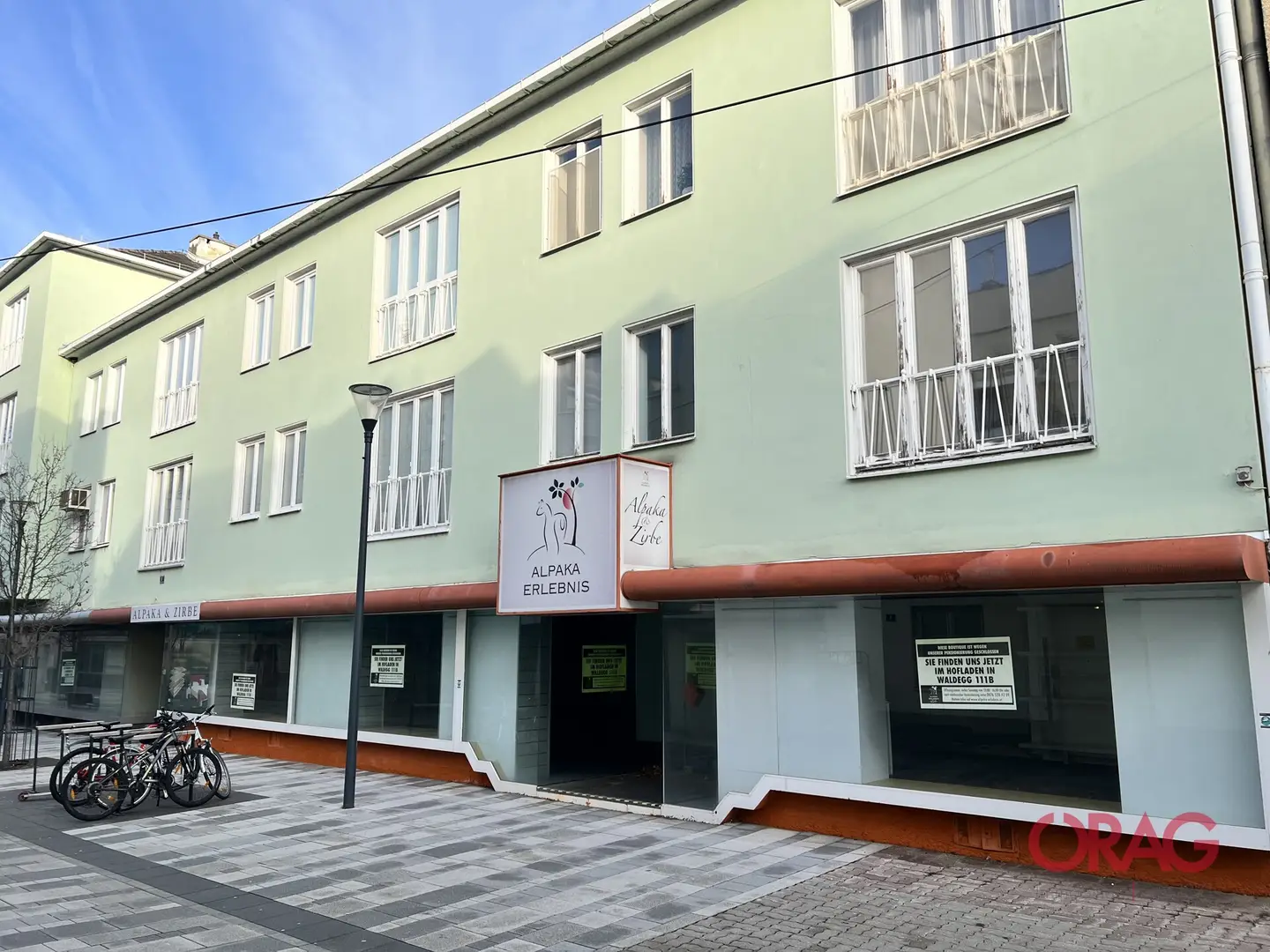 Wohnung in belebter Fußgängerzone mit Erweiterungspotenzial