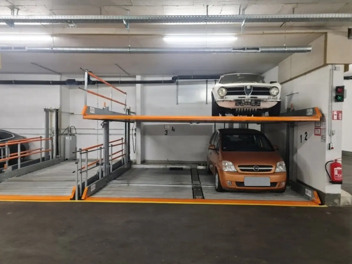 Garage direkt beim Bahnhof Meidling - Eichenstraße 66
