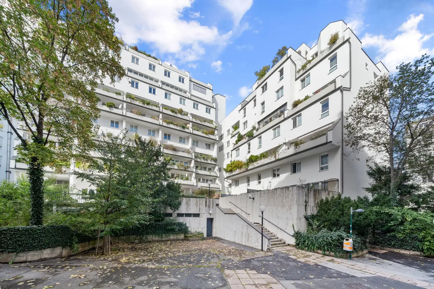 Multisplit- Wohnung mit Loggia in Ruhelage