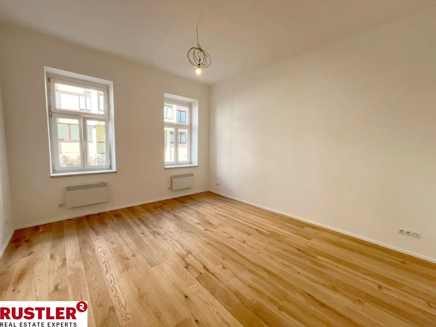 Frisch sanierte Erdgeschosswohnung nahe Bahnhof