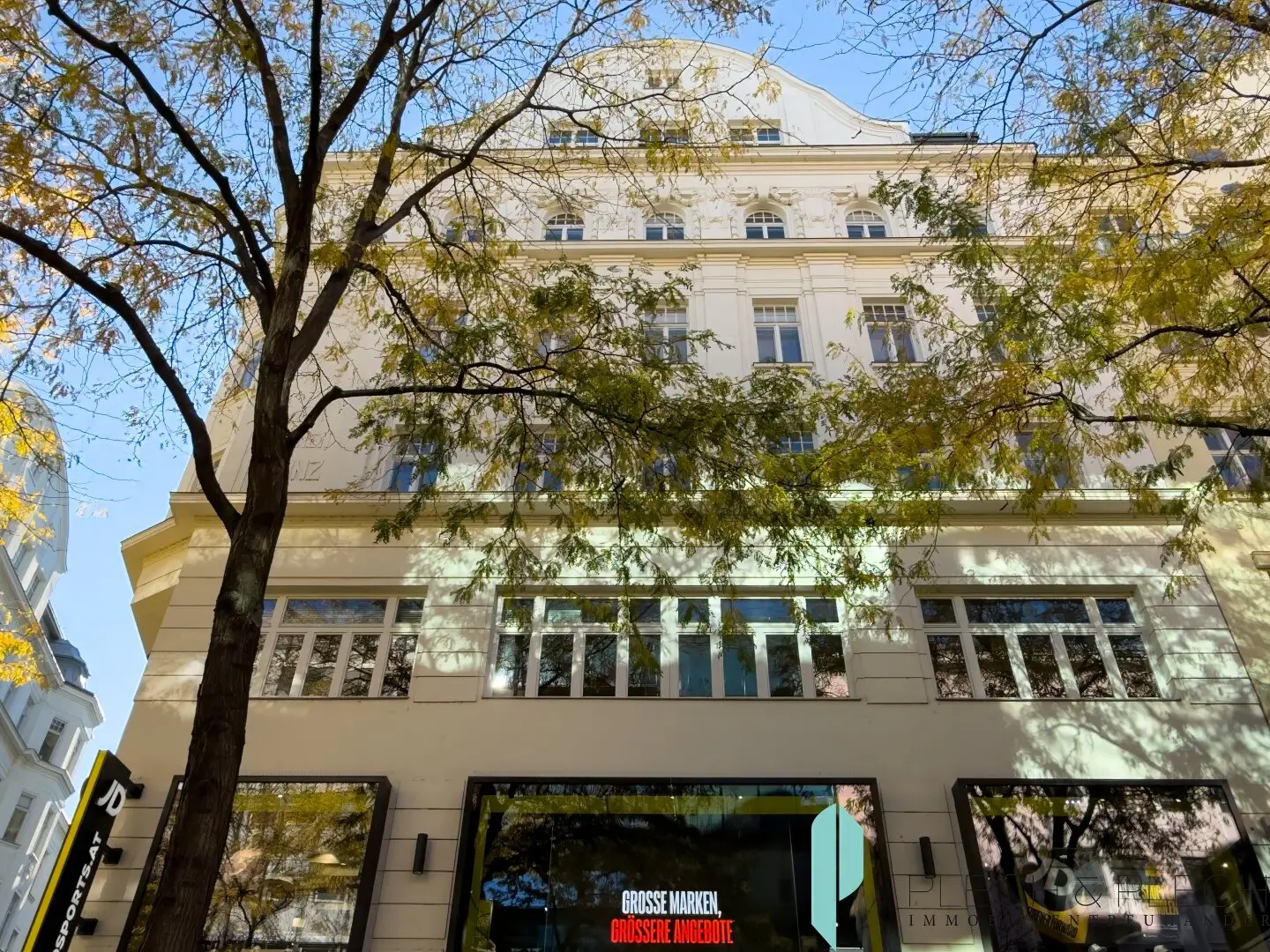 Repräsentatives Altbaubüro auf der Mariahilfer Straße – ca. 208m² direkt bei der U3 Neubaugasse