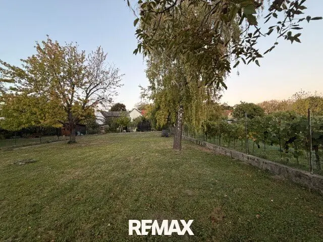 Grundstück in Neusiedl am See