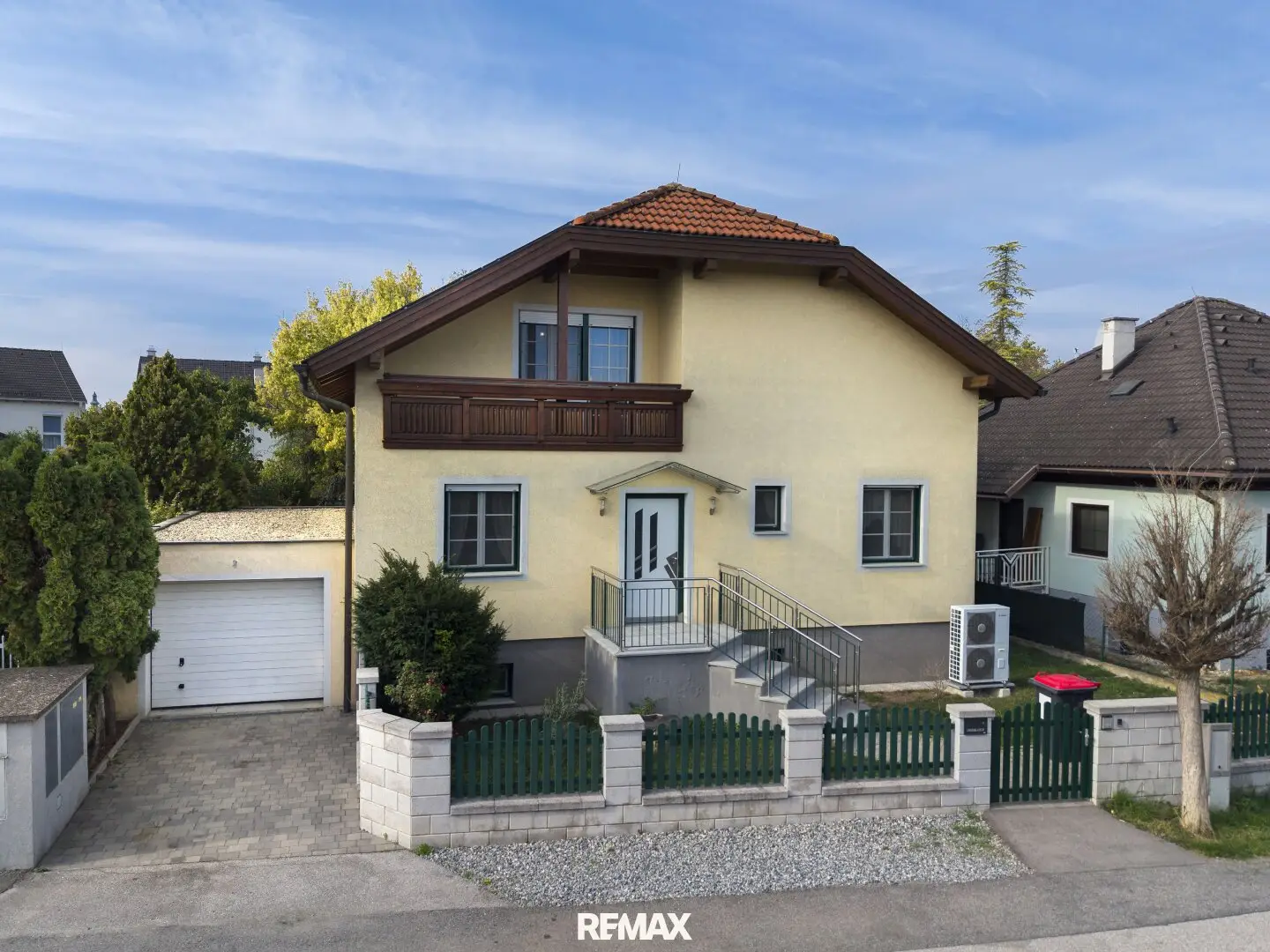 Your residential dream between Vienna and Baden – spacious house with garden, home office and modern energy technology