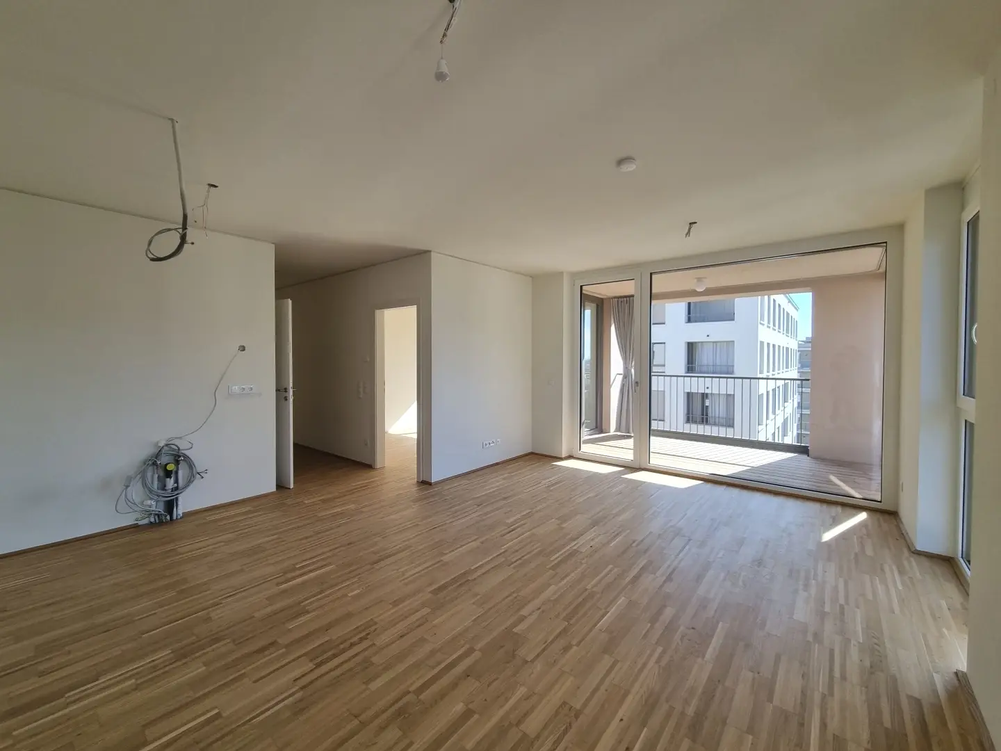 Wohnung am Fluss lichtdurchflutet und nachhaltig