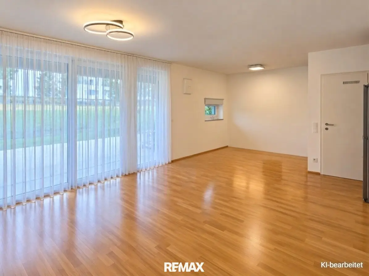 Viewing day Tuesday 3 November 2026 from 16:30 - 17:30 Bright rental apartment near center on the ground floor