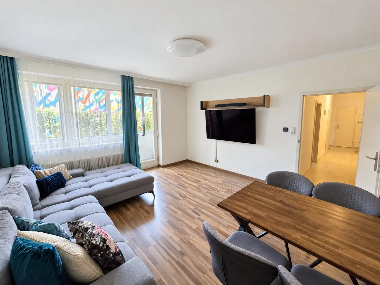 Ruhig wohnen in Graz-Jakomini – 2-Zimmer-Wohnung mit verglaster Loggia und Parkplatznutzung