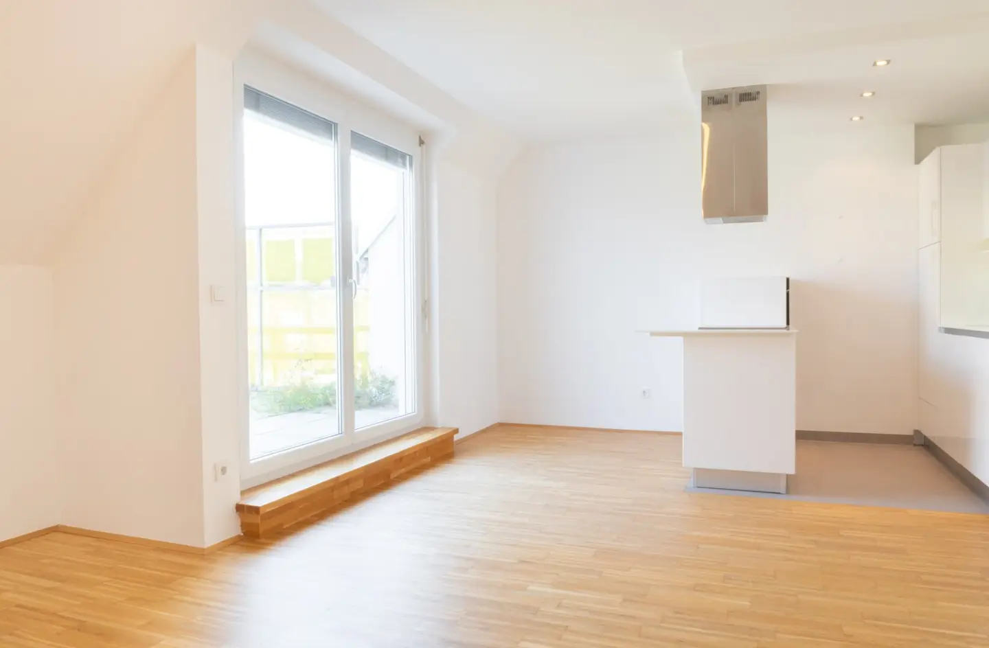 Exklusive 3-Zimmer Dachgeschosswohnung in der Römergasse