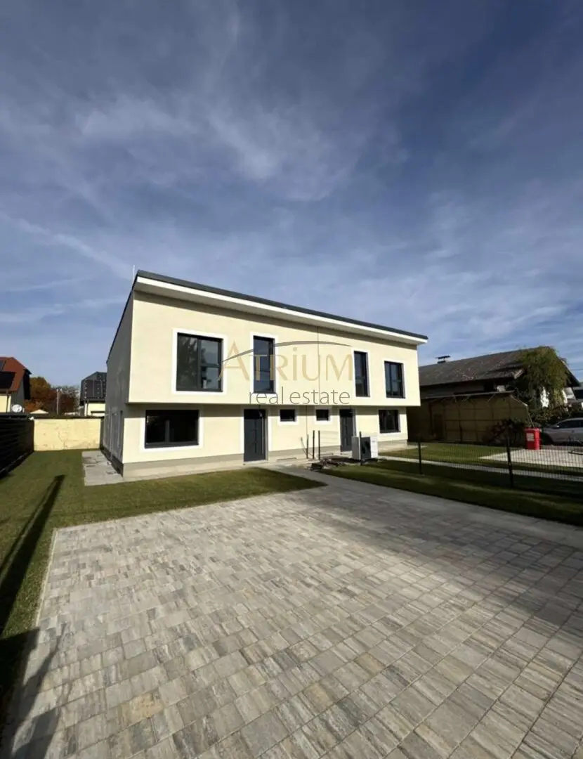 New home in Gerasdorf: Modern 4-room semi-detached house with garden and top amenities