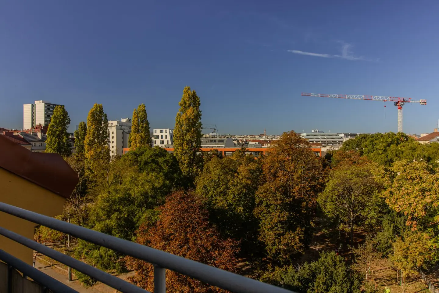 Grünblick und zwei Terrassen | Dachgeschoss bei Meidlinger Markt