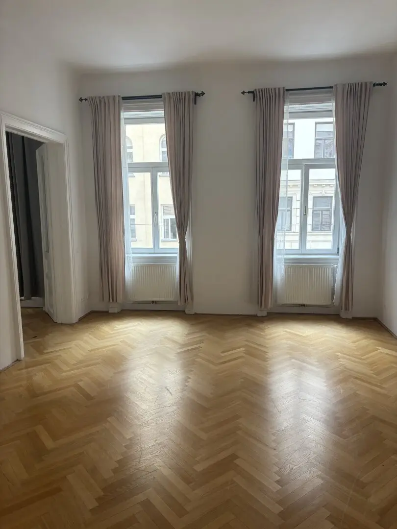 Sonniges Altbauarpartment ca.65m² in Toplage 1090 Wien !