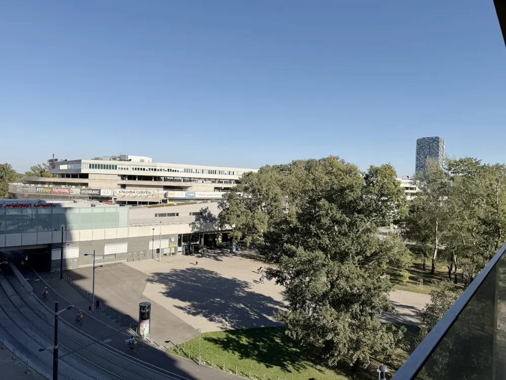 Wohnung mit Dachterrassenpool Sauna und Balkon
