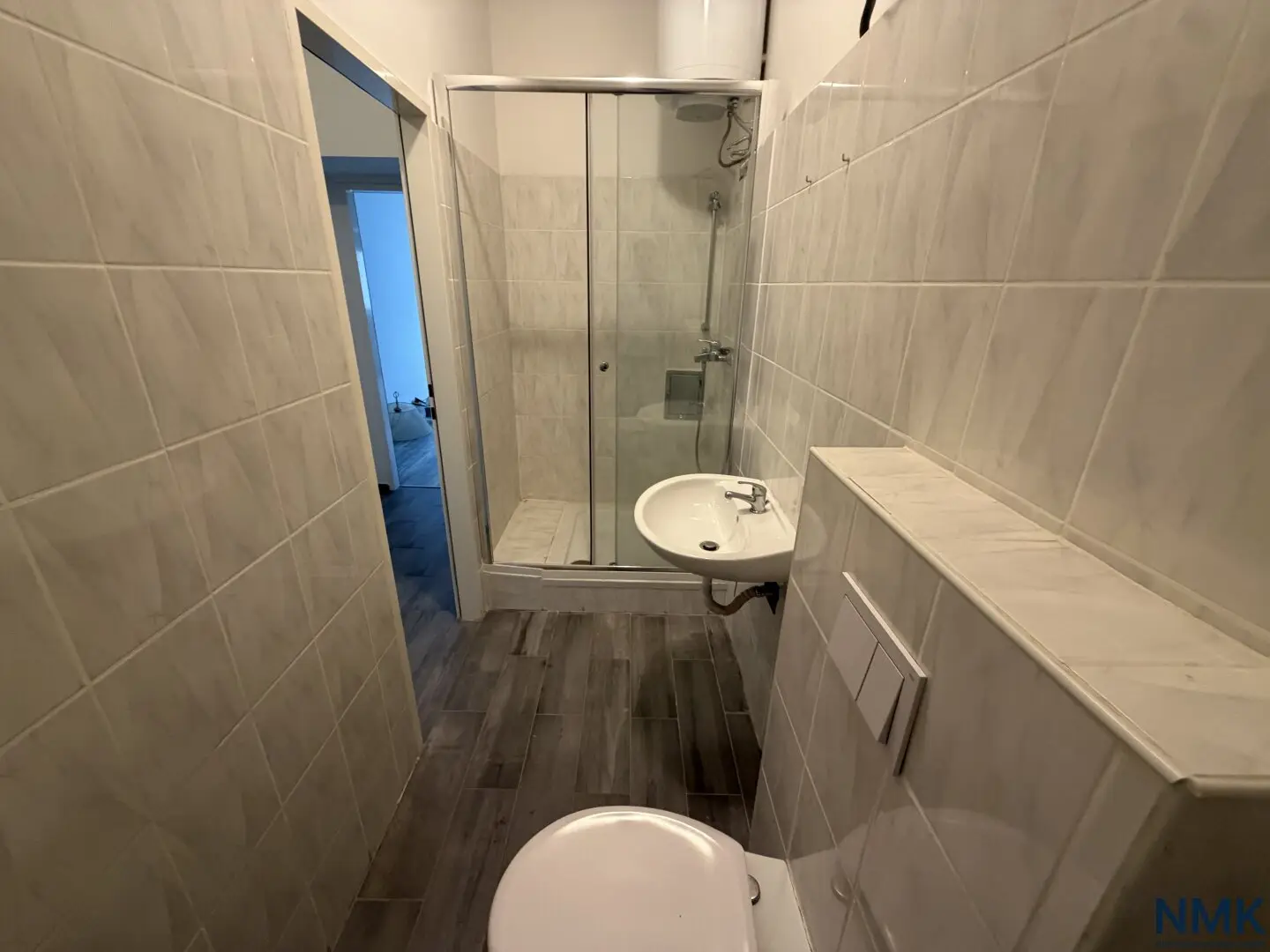 RÖMERGASSE 57 | 28 sanierte Altbauwohnungen &amp; exklusives Dachgeschossprojekt in 1160 Wien