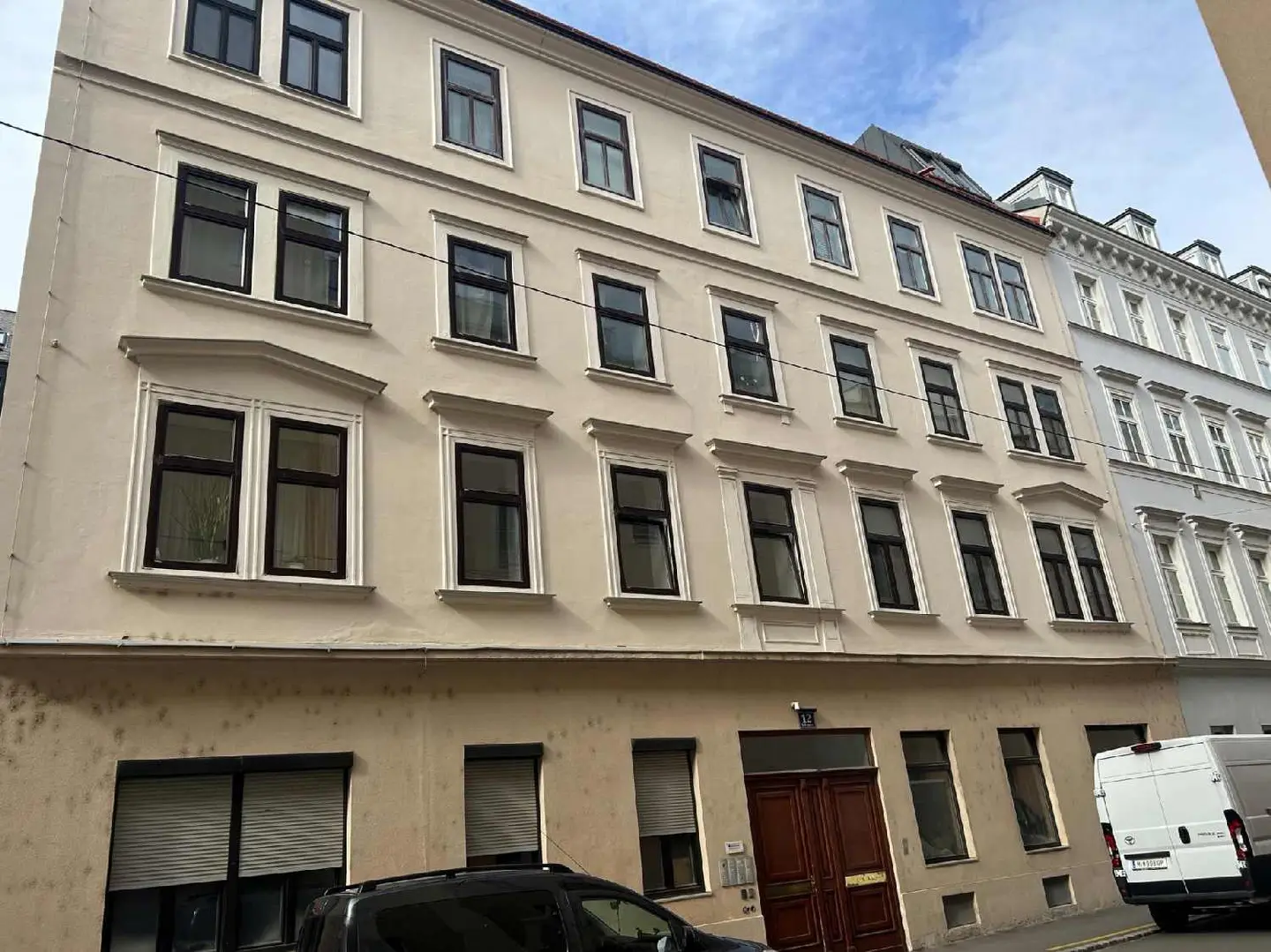 Dachgeschosswohnung mit großer Dachterrasse und Garagenplatz