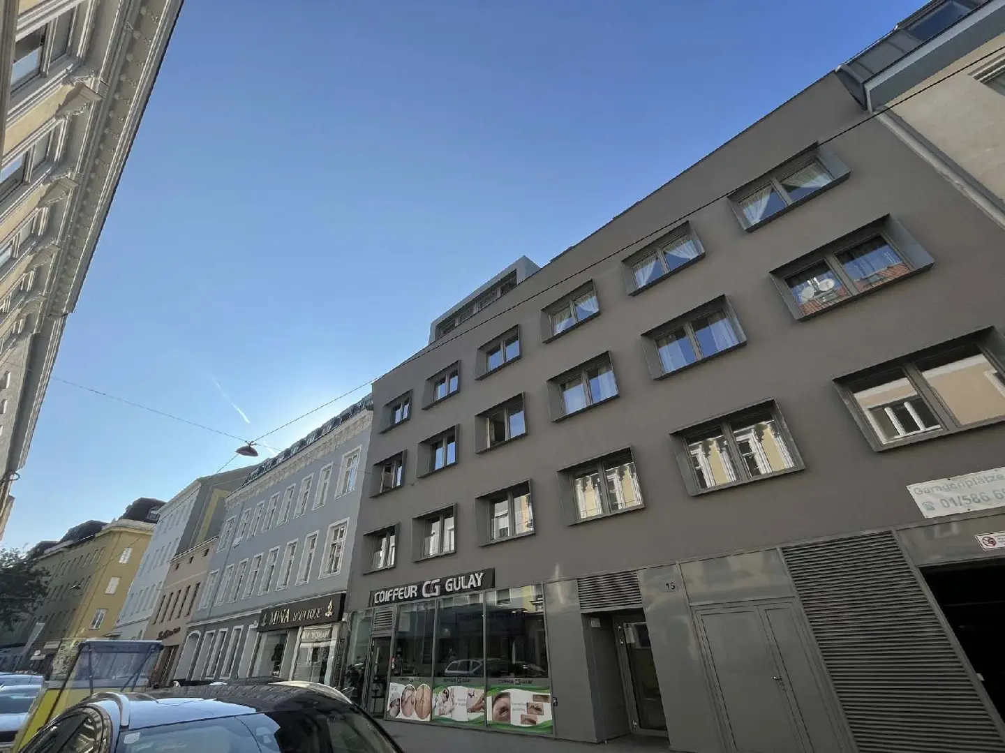 Helle Neubauwohnung mit Lift und guter Anbindung
